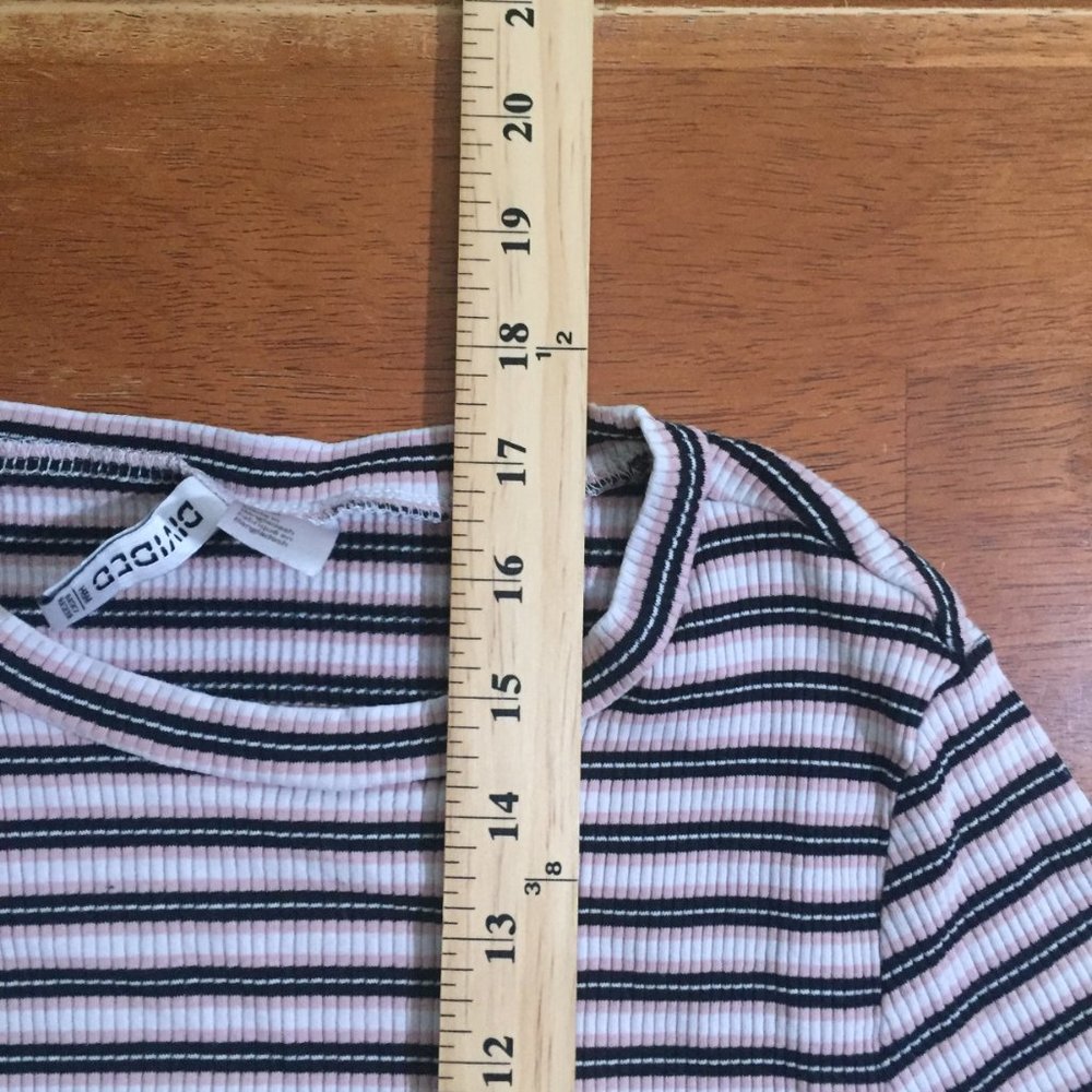Divided Striped Top - Picture 7 of 8